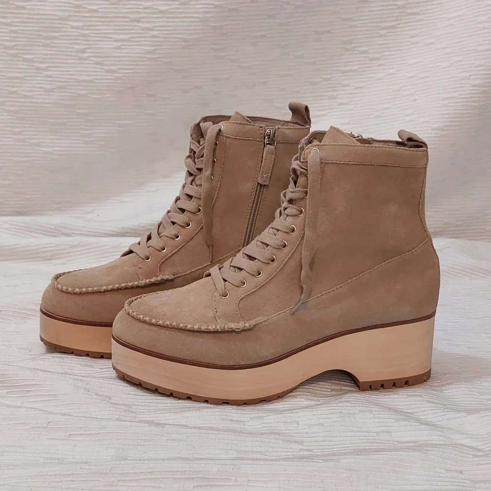 Kelsi Dagger suede look